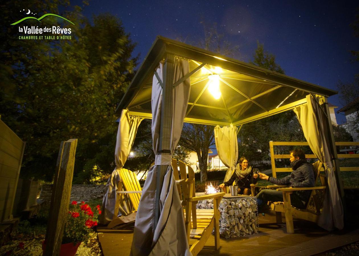 Maison D'Hotes & Spa La Vallee Des Reves Nods Экстерьер фото