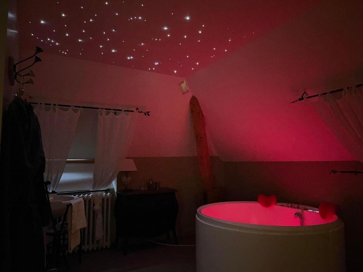 Maison D'Hotes & Spa La Vallee Des Reves Nods Экстерьер фото