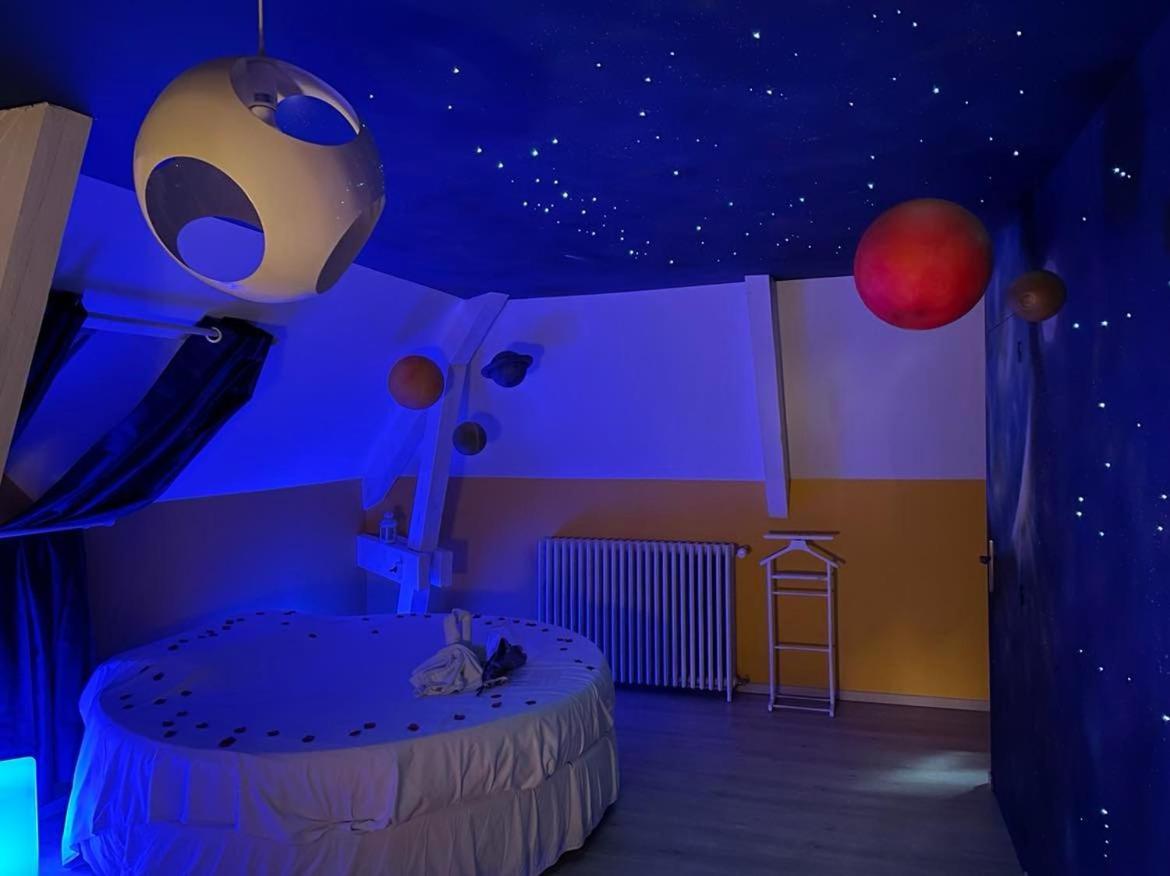 Maison D'Hotes & Spa La Vallee Des Reves Nods Экстерьер фото